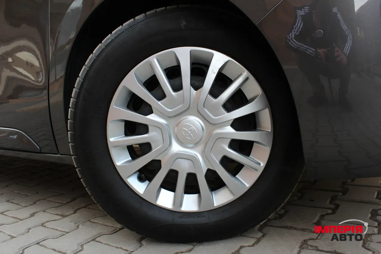 Toyota ProAce - фото 25