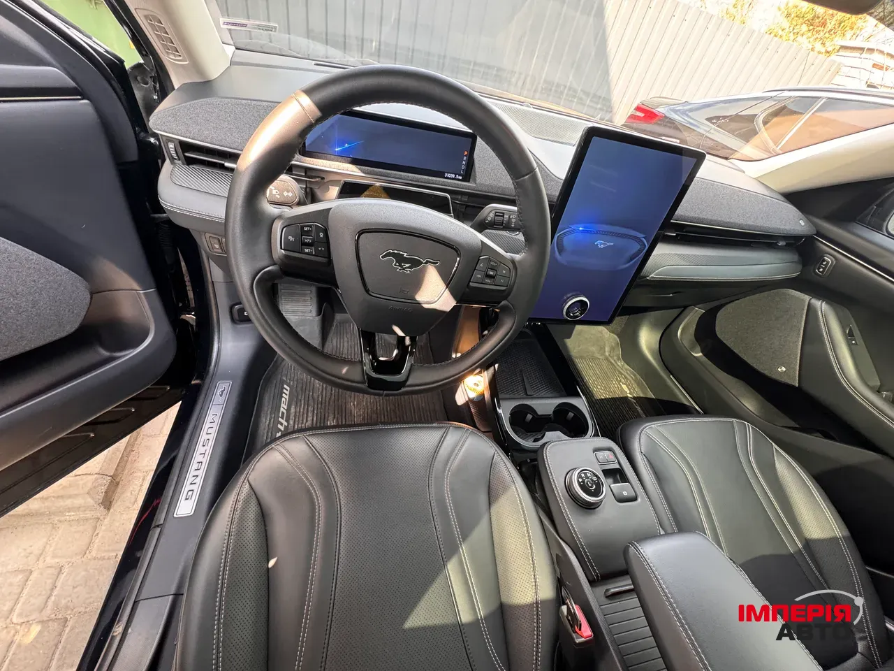 Ford Mustang Mach-E - фото 10