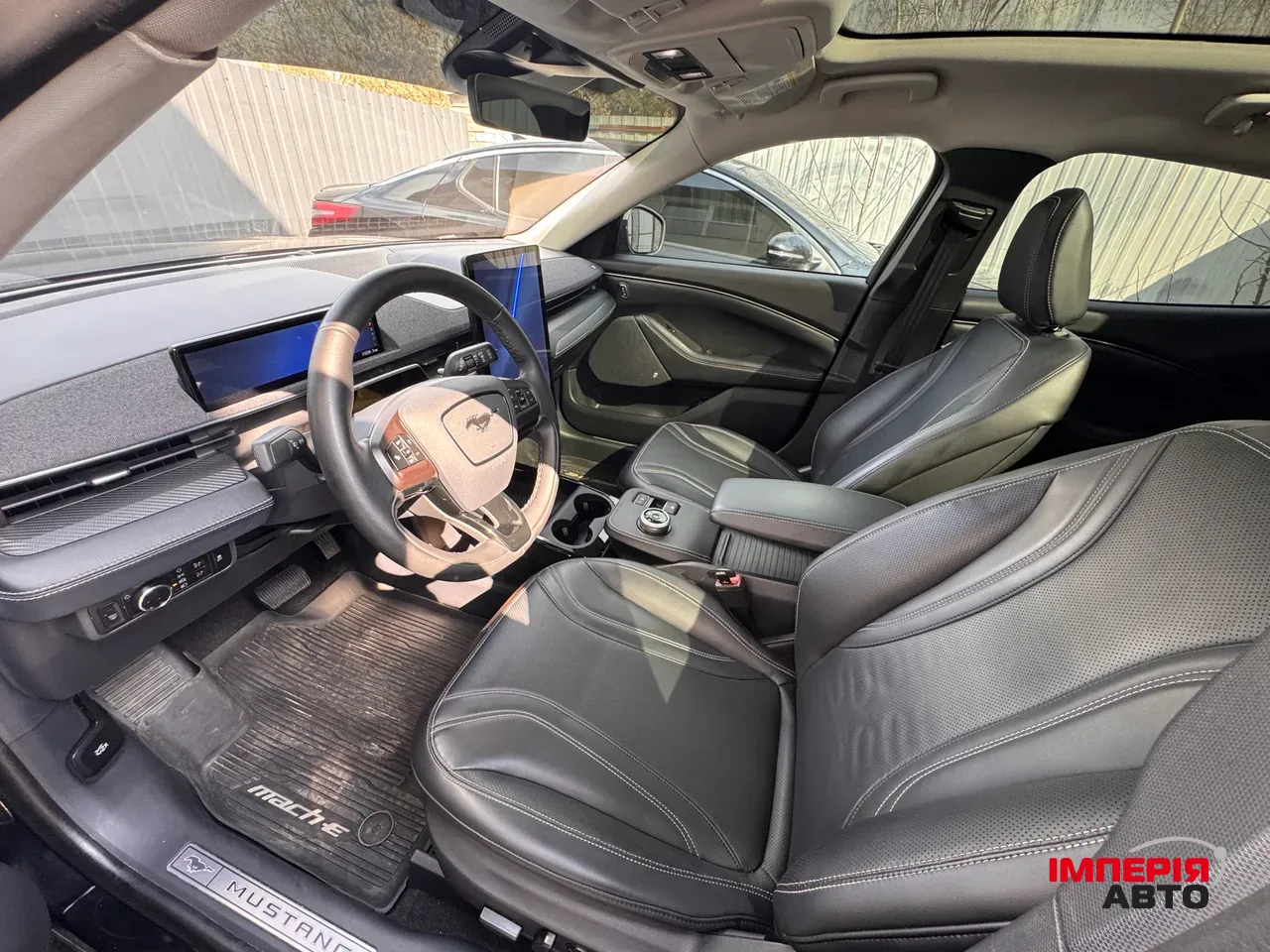 Ford Mustang Mach-E - фото 7