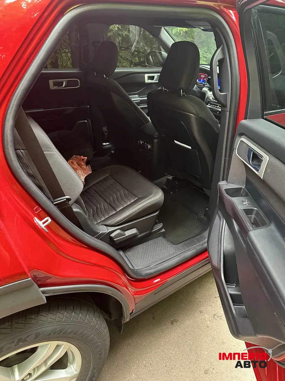 Ford Explorer - фото 6