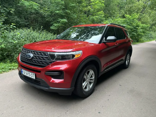 Ford Explorer - фото 1