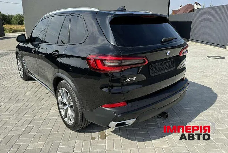 BMW X5 - фото 6