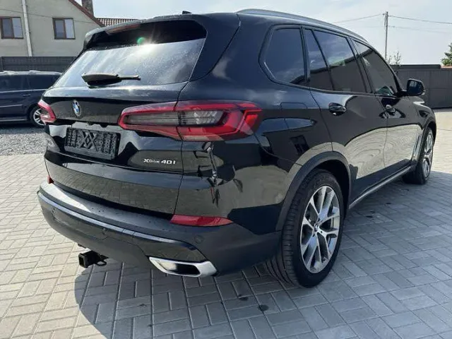 BMW X5 - фото 4