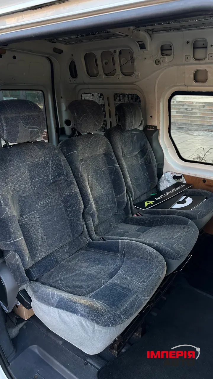 Ford Transit Connect - фото 18