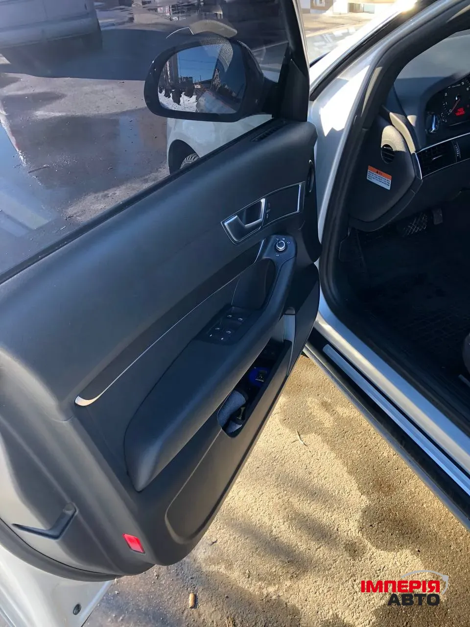 Audi A6 - фото 7