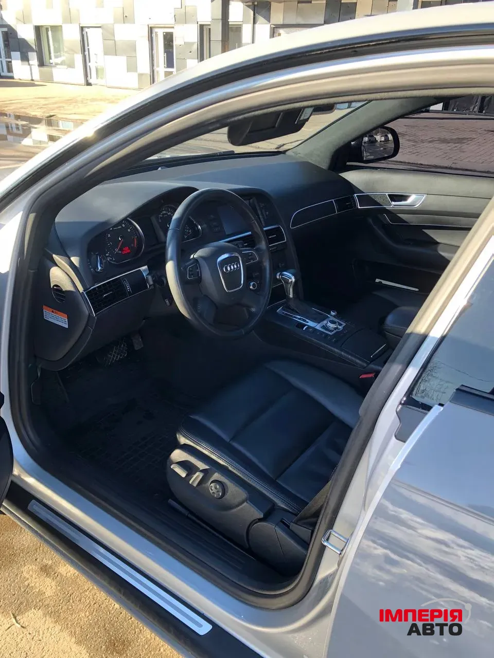 Audi A6 - фото 8