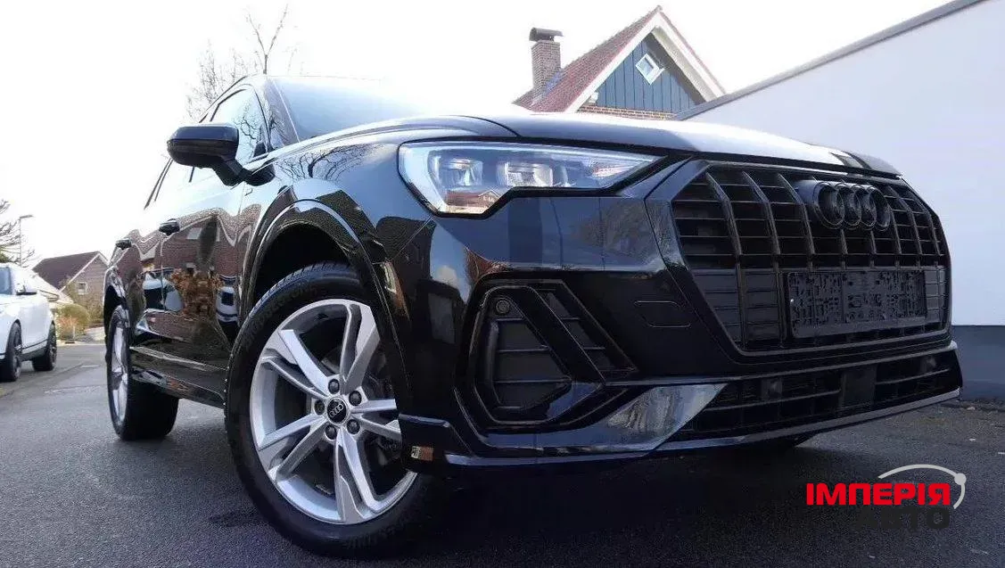 Audi Q3 - фото 2