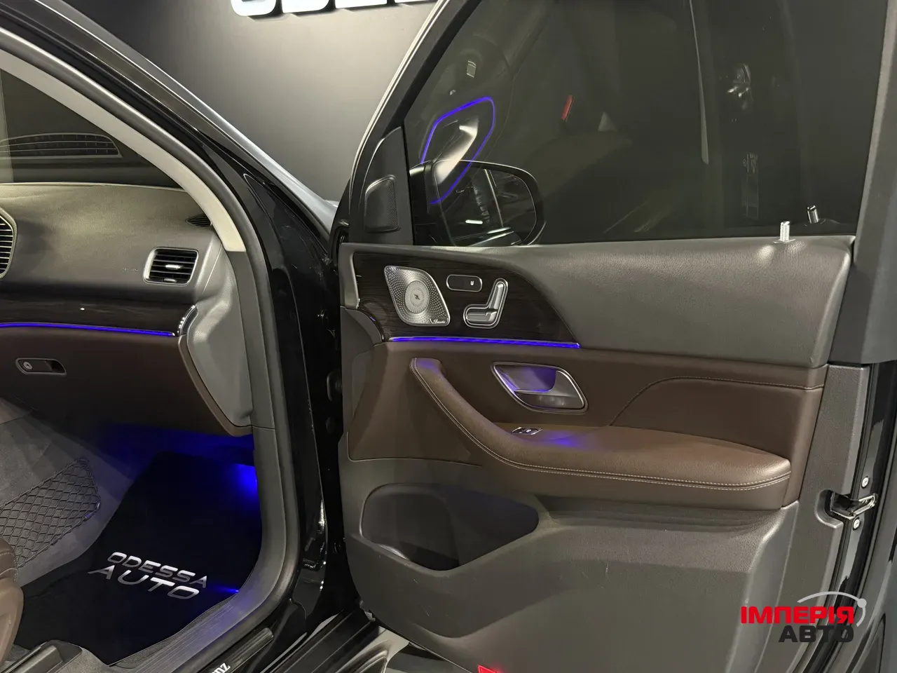 Mercedes-Benz GLE - фото 33