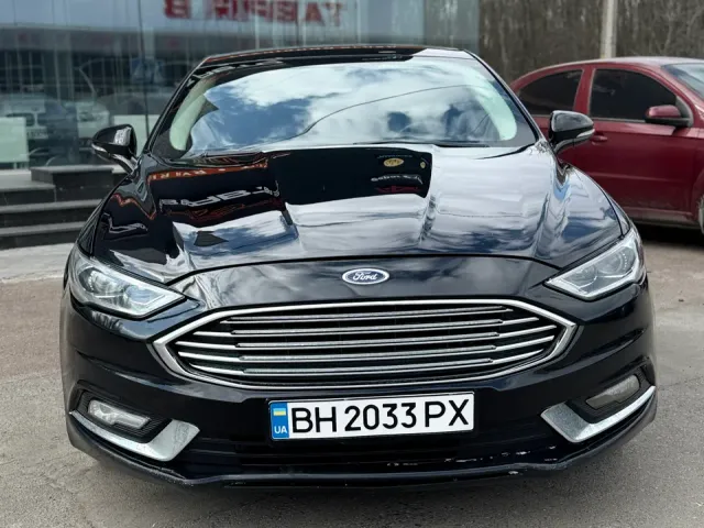 Ford Fusion USA - фото 1