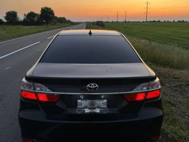 Toyota Camry - фото 5