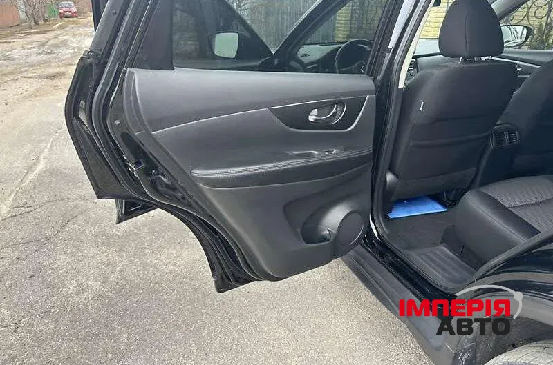 Nissan Rogue - фото 11