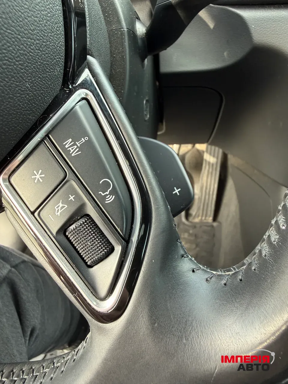 Audi Q3 - фото 25