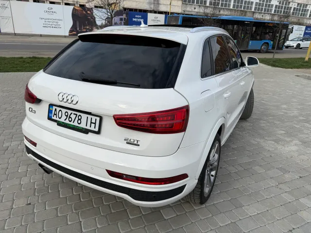 Audi Q3 - фото 5