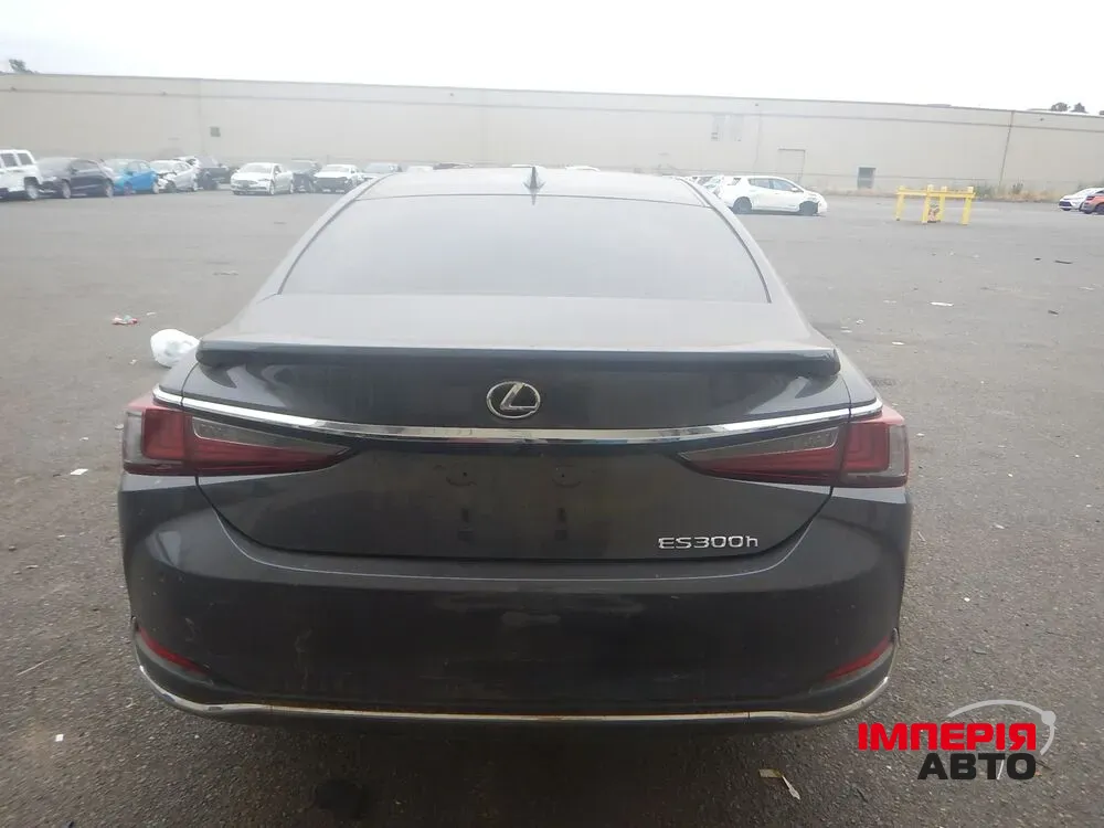 Lexus ES - фото 7