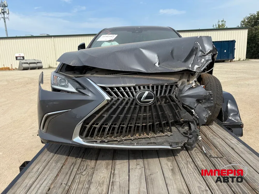 Lexus ES - фото 4