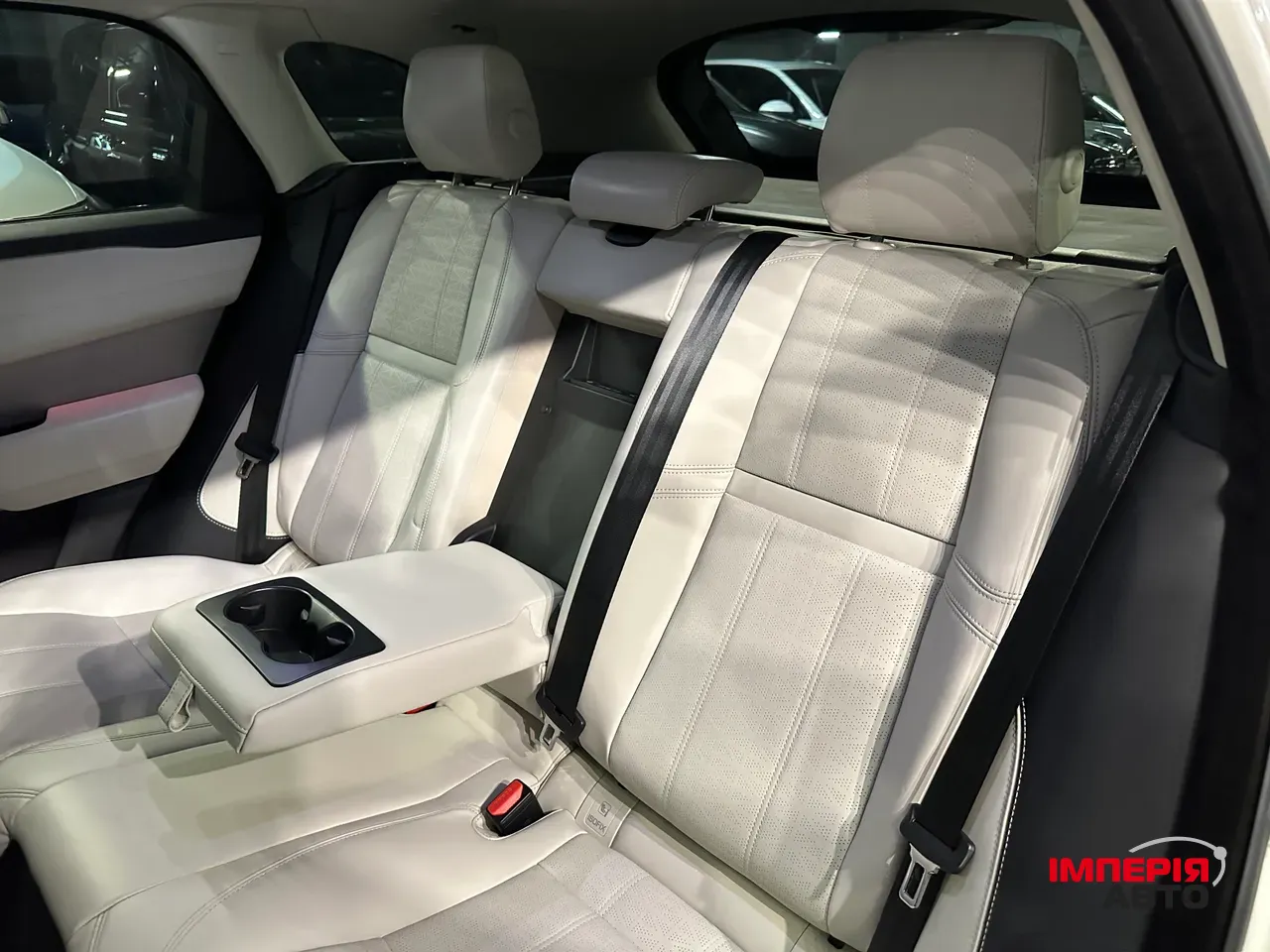 Land Rover Range Rover Velar - фото 14