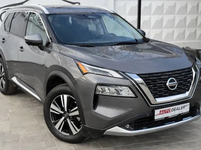 Nissan Rogue - фото 1