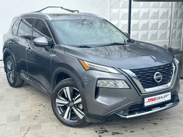 Nissan Rogue - фото 1