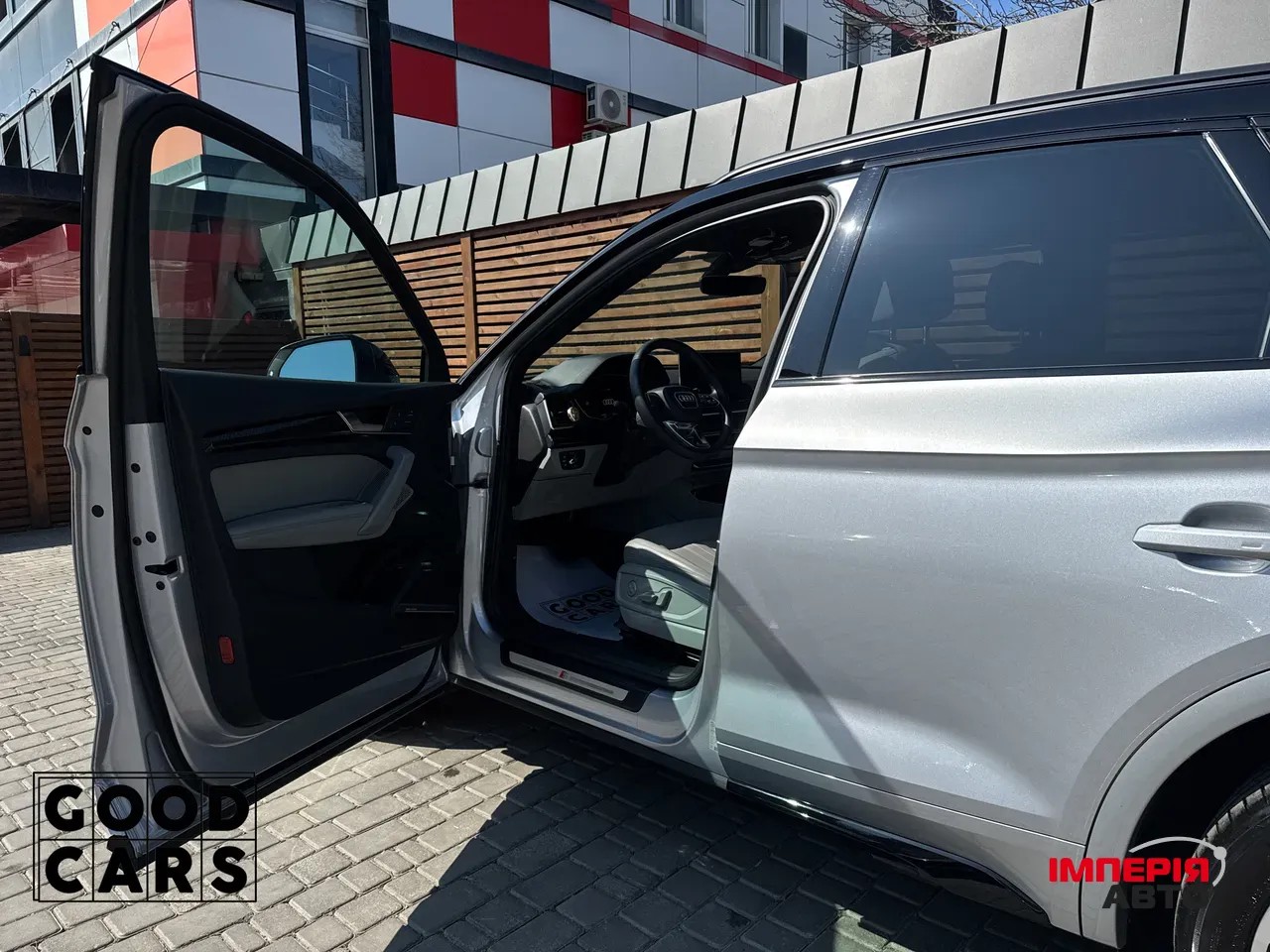 Audi Q5 - фото 24