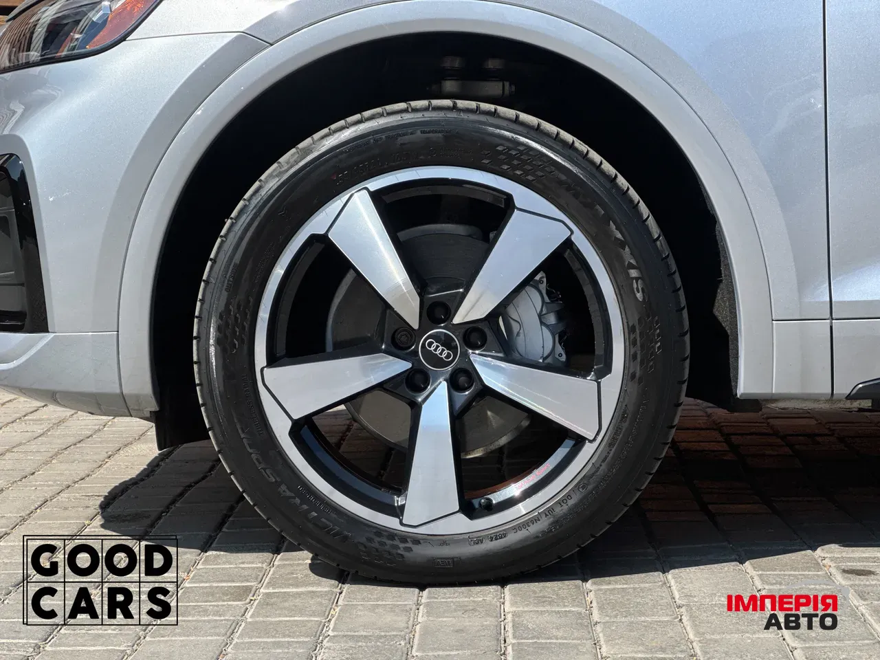 Audi Q5 - фото 13