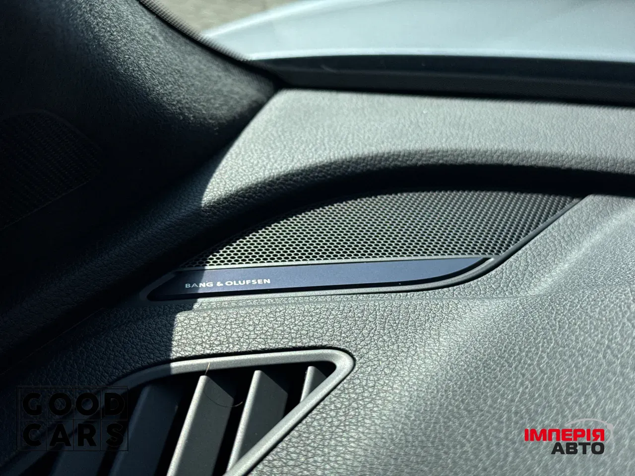 Audi Q5 - фото 38