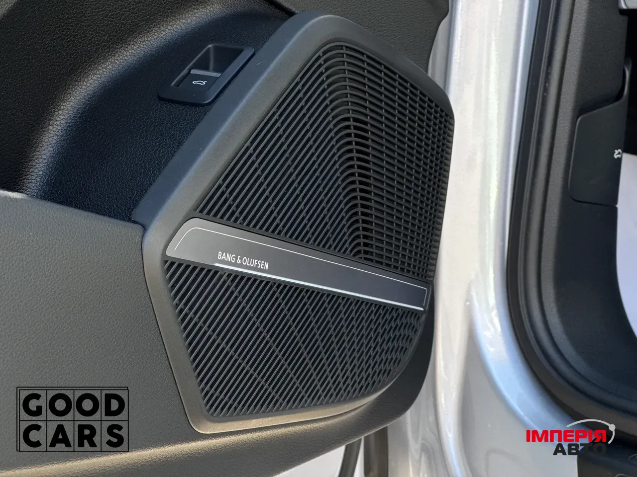 Audi Q5 - фото 23