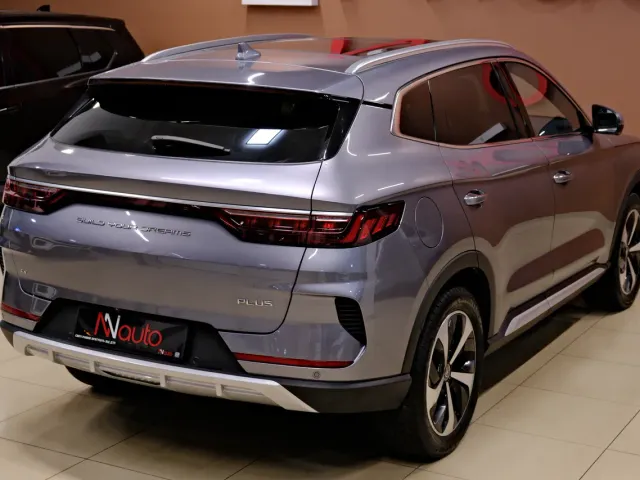 BYD Song Plus - фото 5