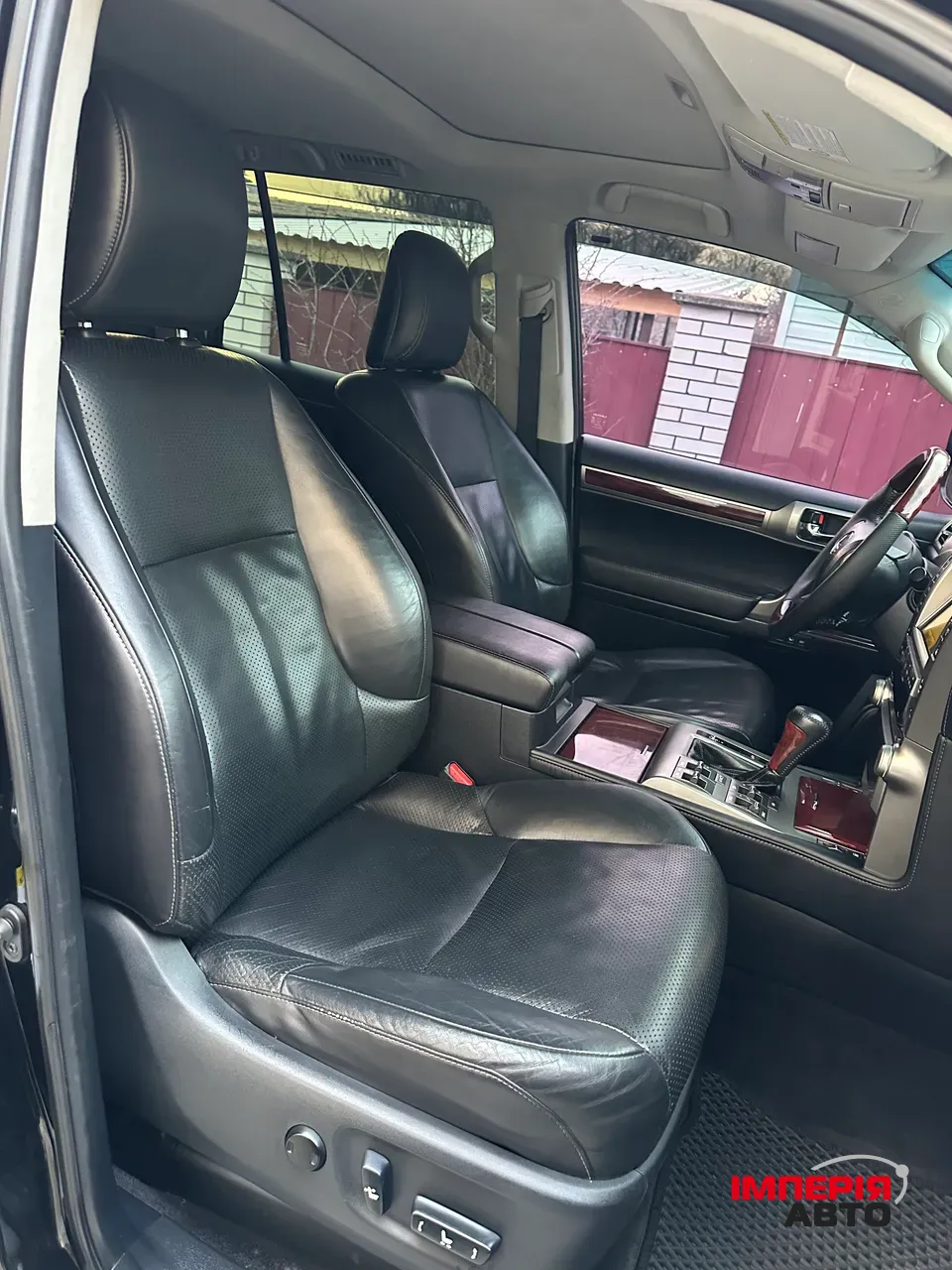 Lexus GX - фото 37