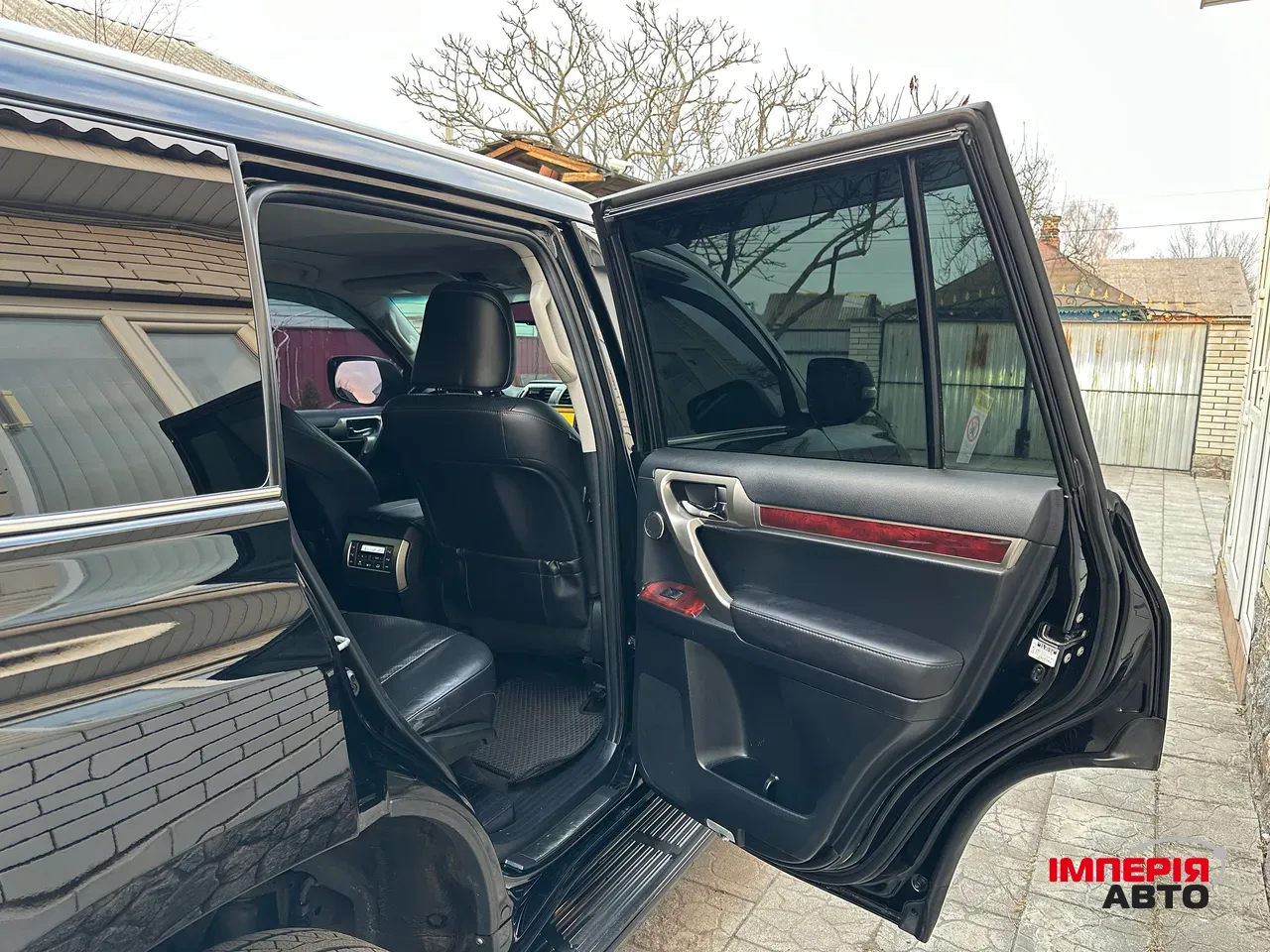 Lexus GX - фото 38