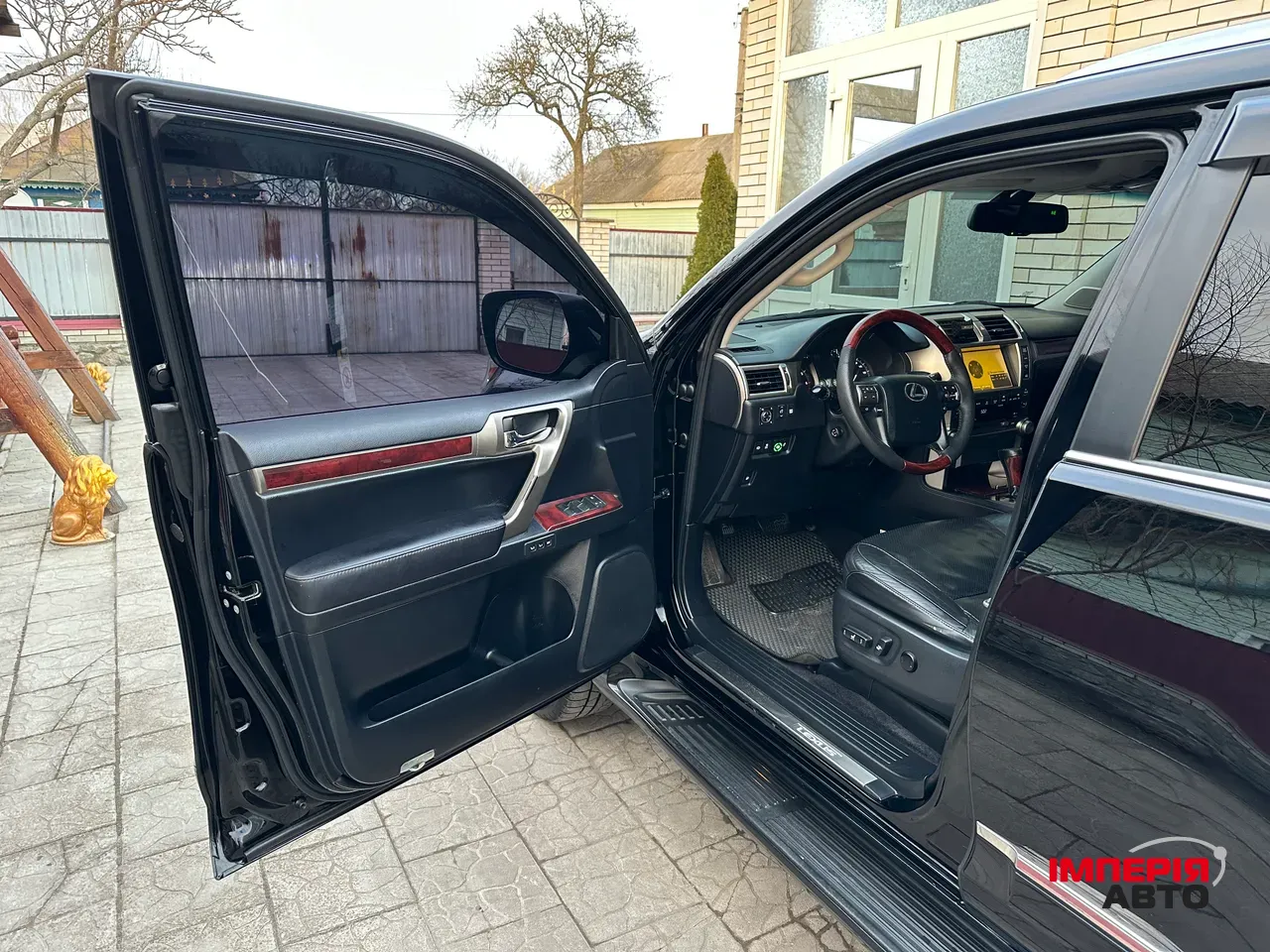 Lexus GX - фото 24