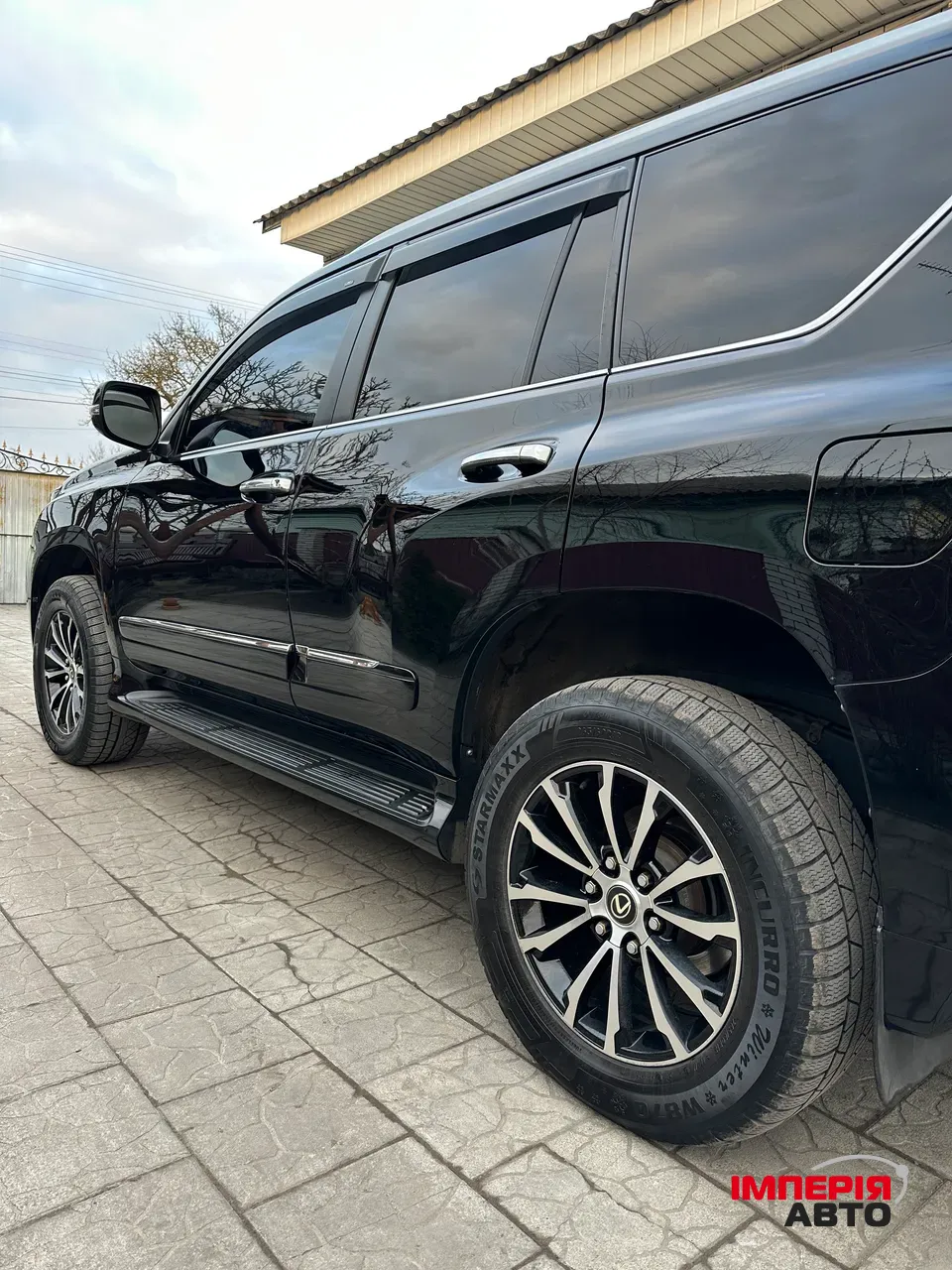 Lexus GX - фото 9