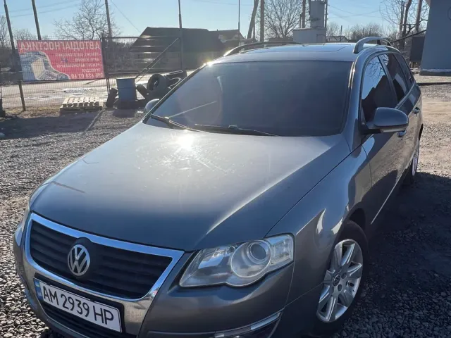 Volkswagen Passat - фото 1