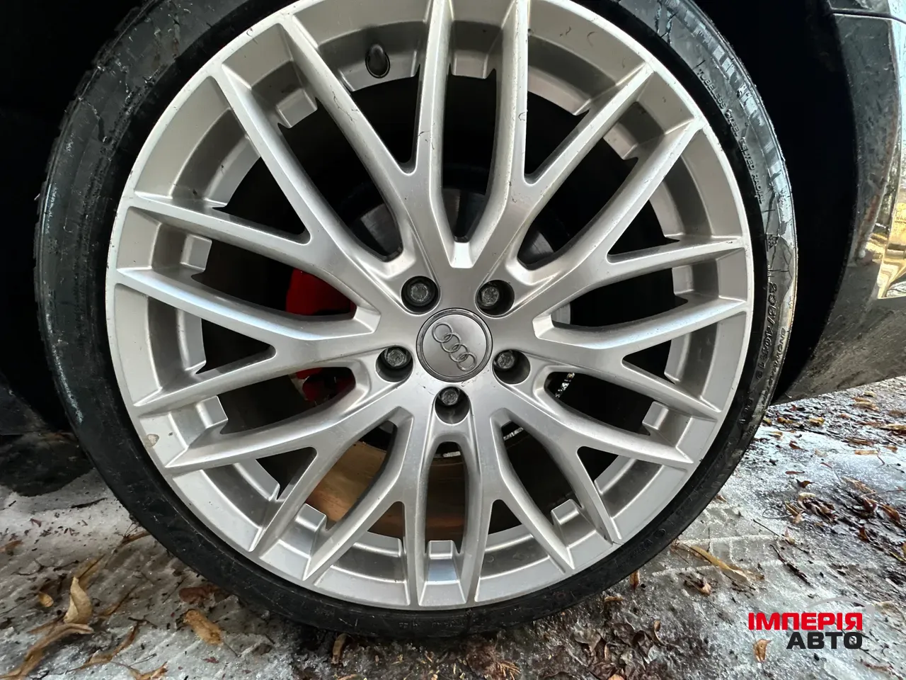 Audi A4 - фото 12