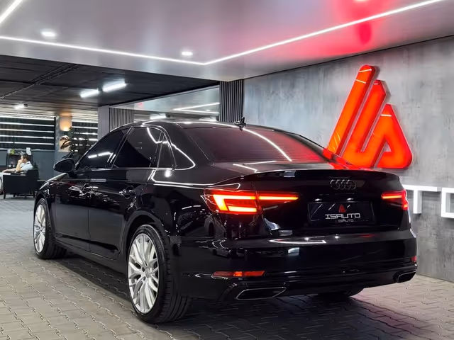 Audi A4 2018, Київ, $17 600 - зображення 1