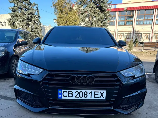 Audi A4 - фото 2