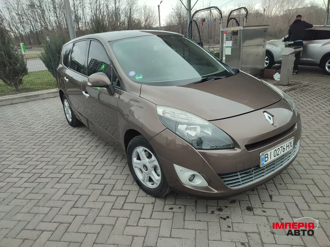 Renault Megane - фото 1