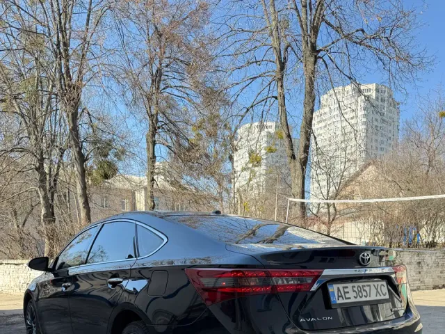 Toyota Avalon - фото 4