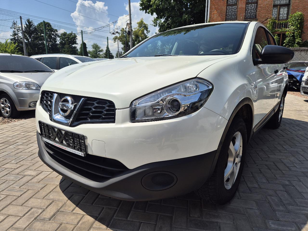 Nissan Qashqai - фото 9
