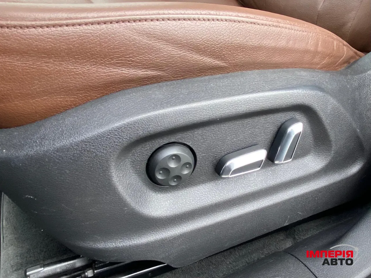 Audi Q5 - фото 21