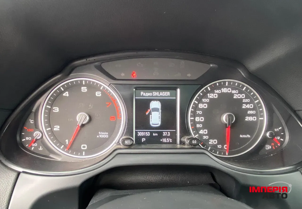 Audi Q5 - фото 18