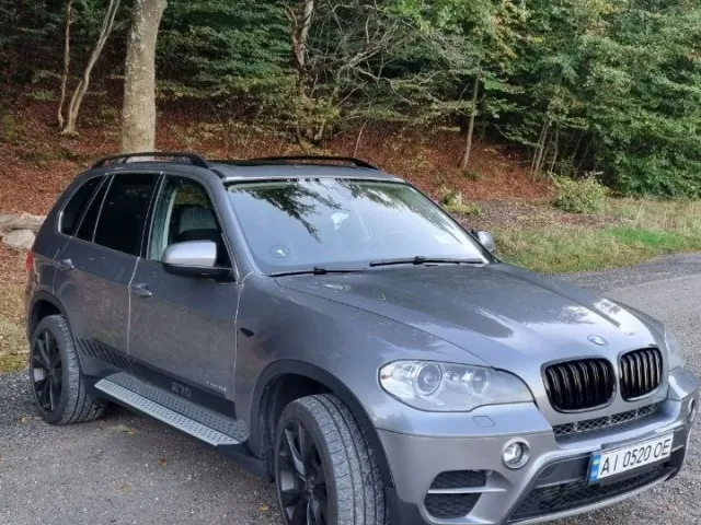 BMW X5 - фото 1