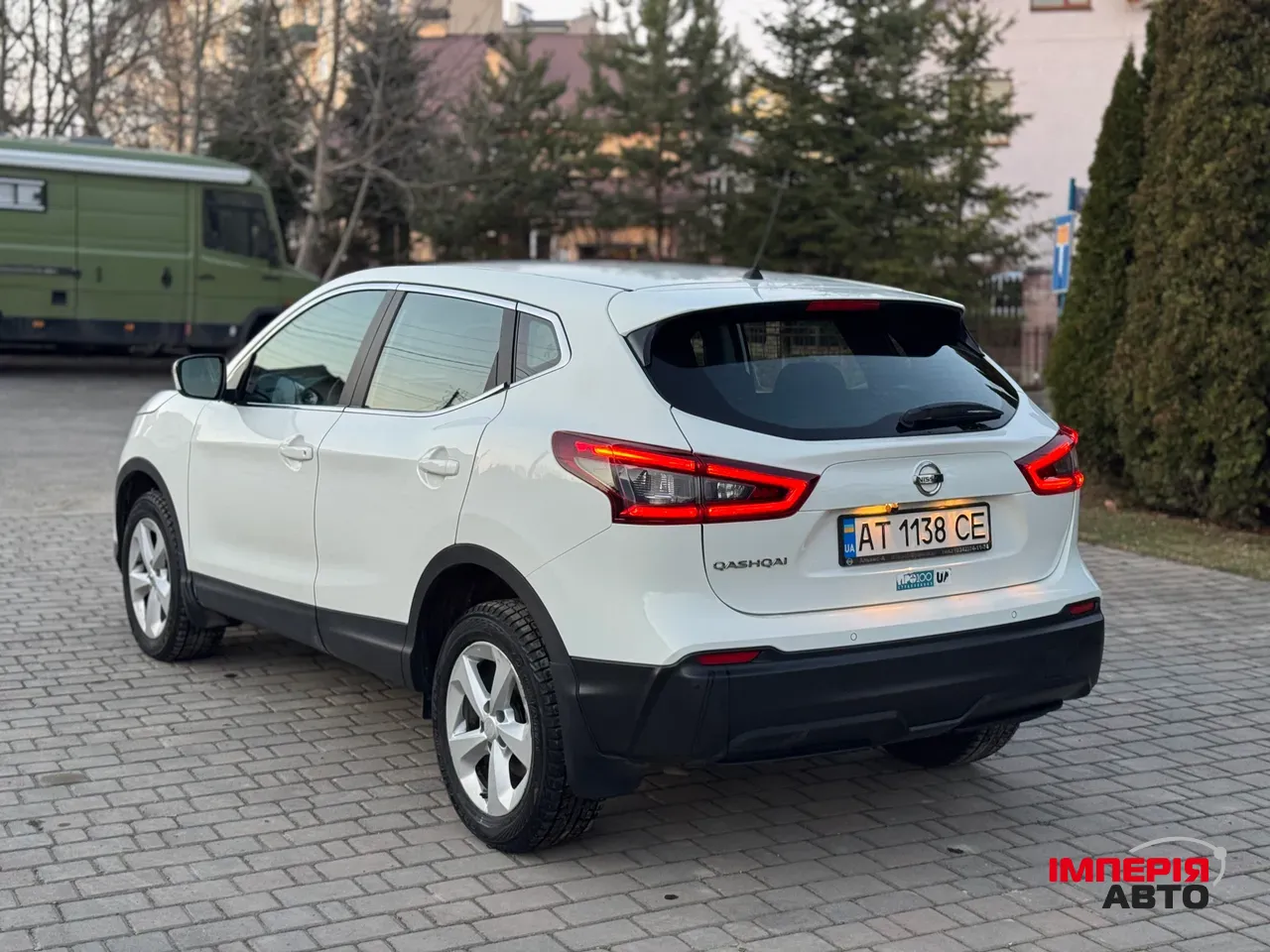 Nissan Qashqai - фото 3