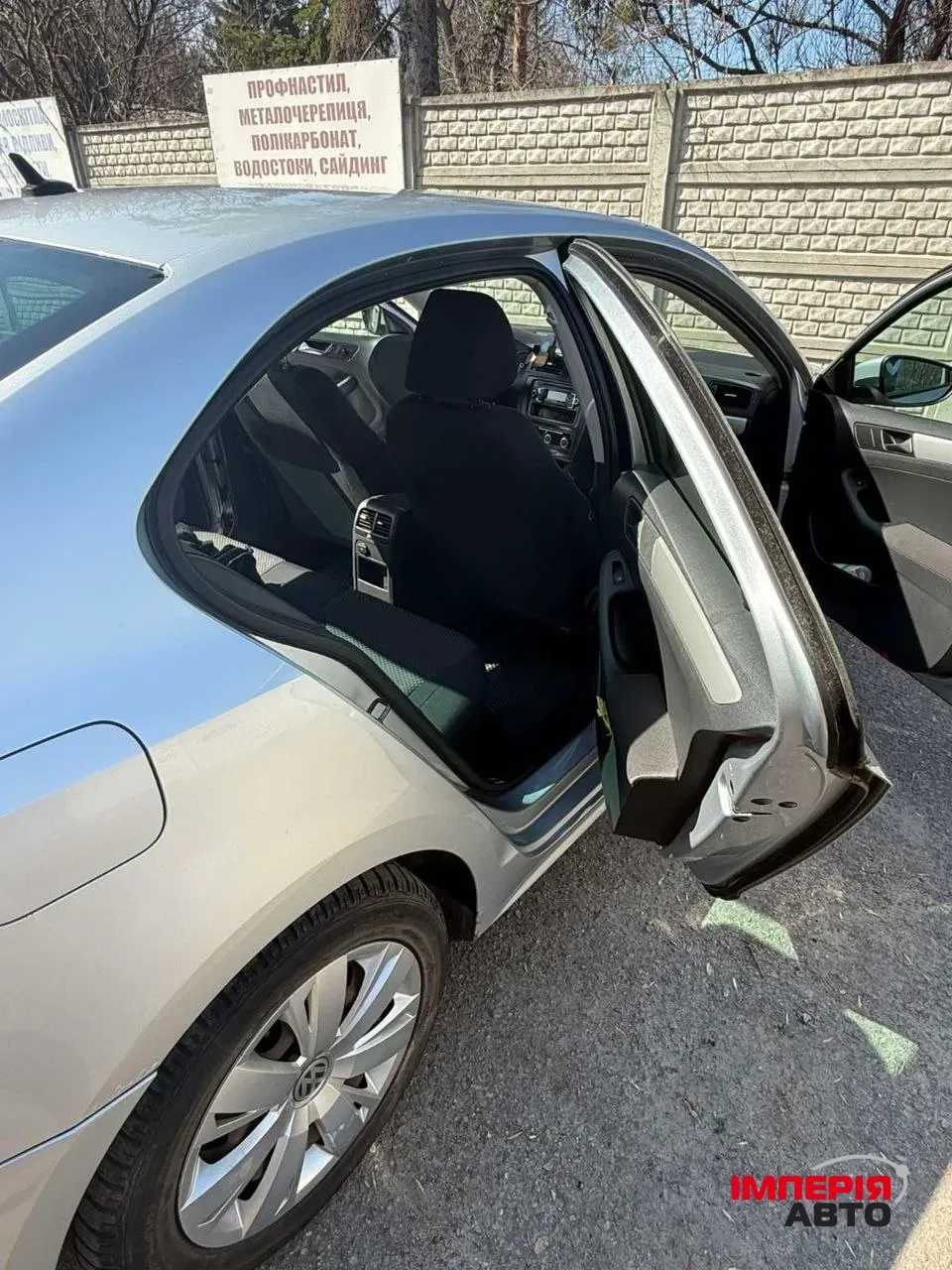 Volkswagen Jetta - фото 20