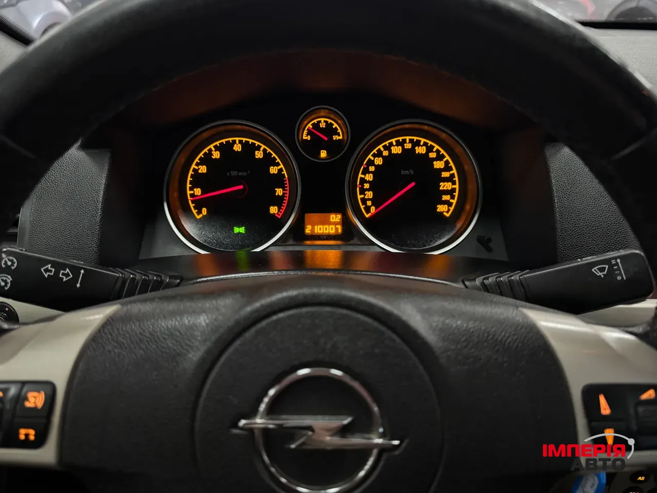 Opel Astra - фото 11