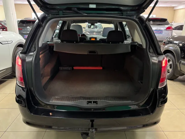 Opel Astra - фото 5