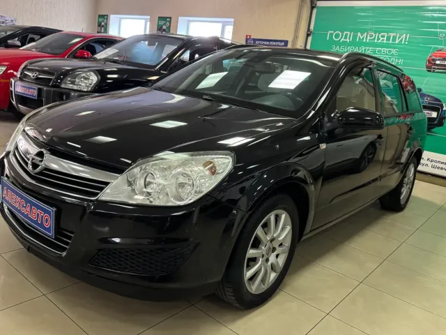 Opel Astra - фото 3