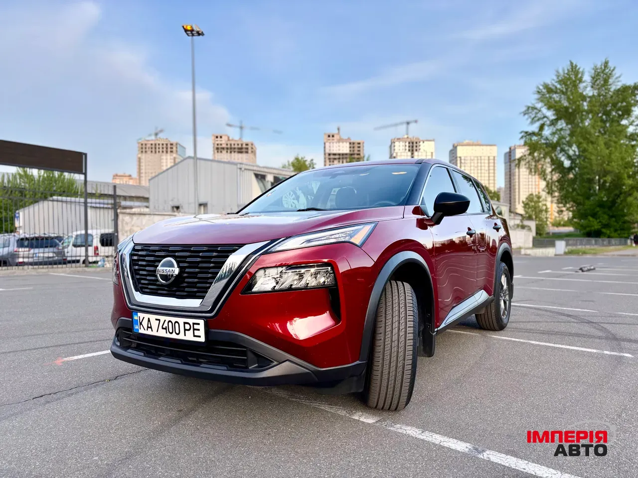 Nissan Rogue - фото 1