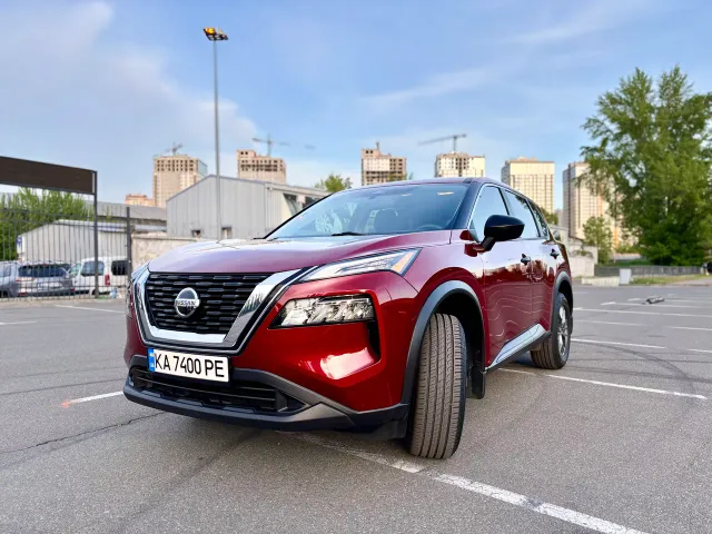 Nissan Rogue - фото 1