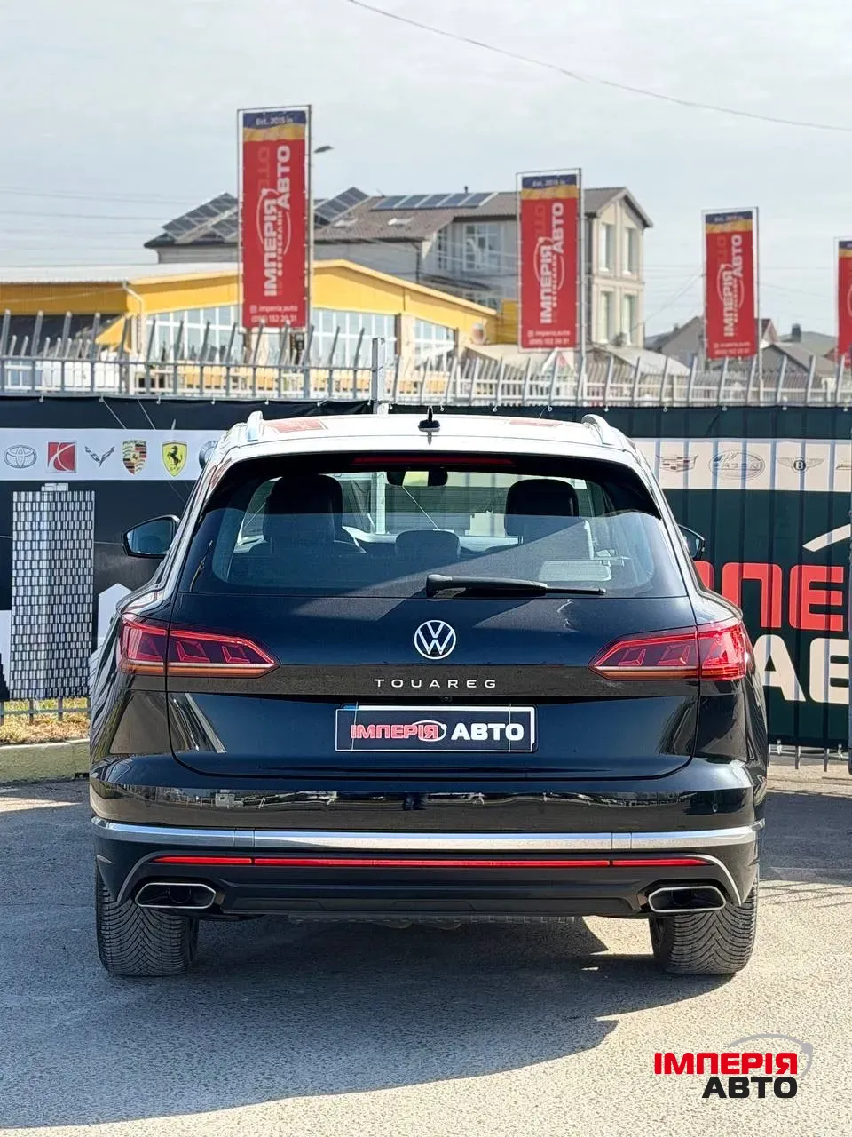 Volkswagen Touareg - фото 4