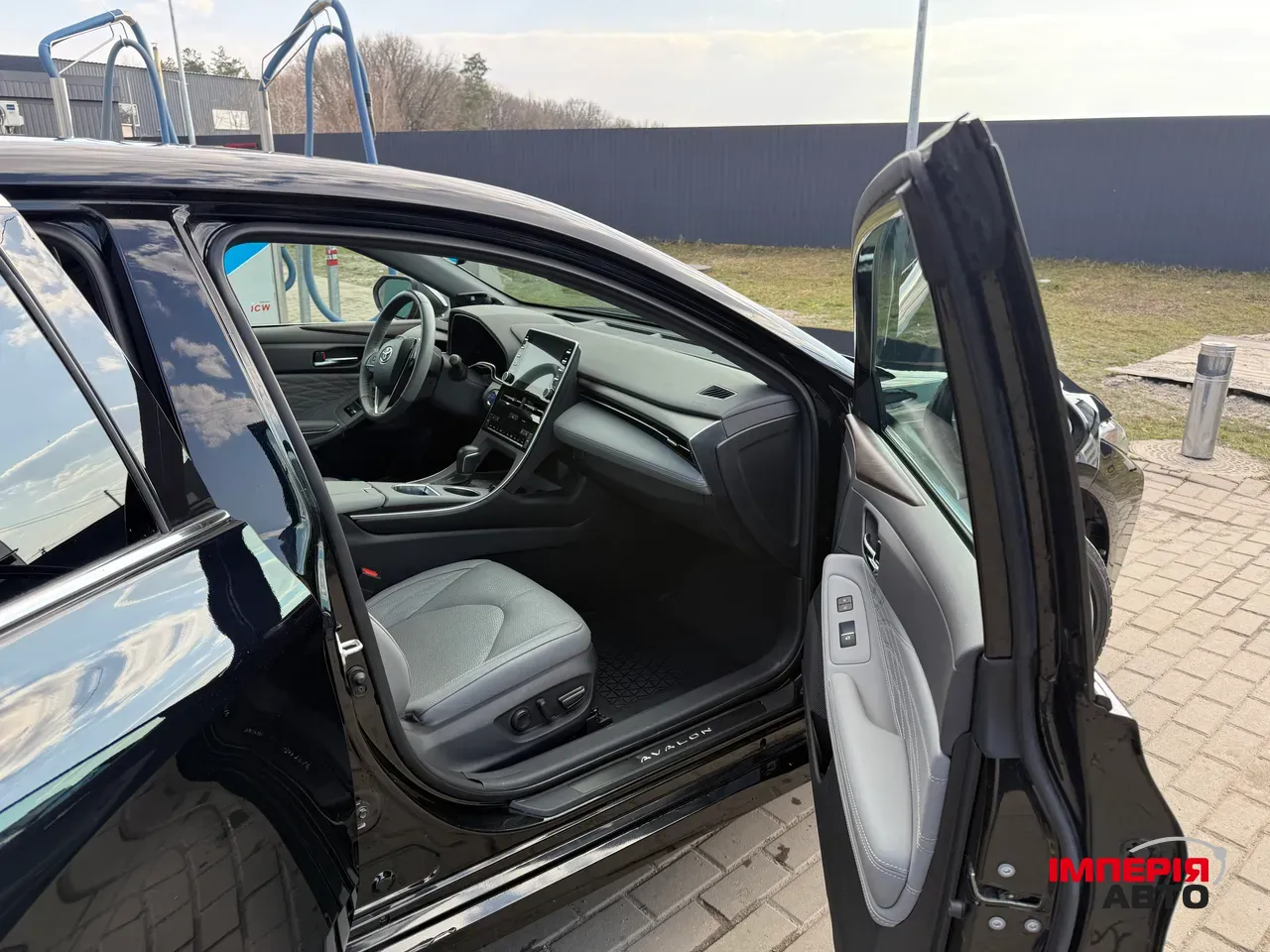 Toyota Avalon - фото 10